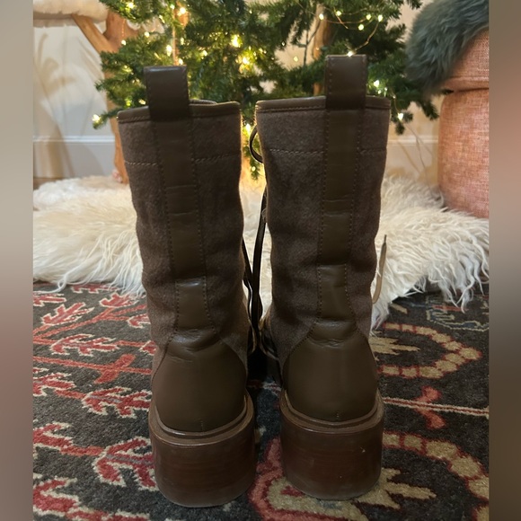 COPY - Tamara Mellon Runway Combat Boots 2” Platform Wool Leather Trim Women’s … - Picture 7 of 16